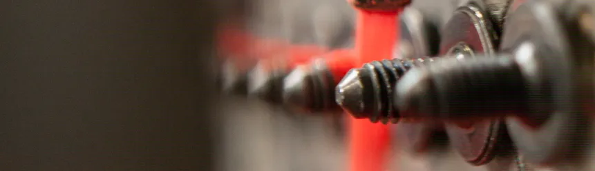 Gewindesicherung – Polyamidbeschichtung Gewindesicherungsprozess - Polyamidbeschichtung