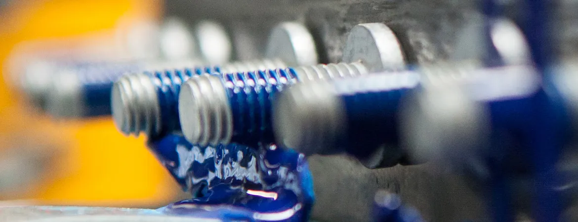 Gewindesicherung – Mikroverkapselung Gewindesicherungsprozess - Mikroverkapselung