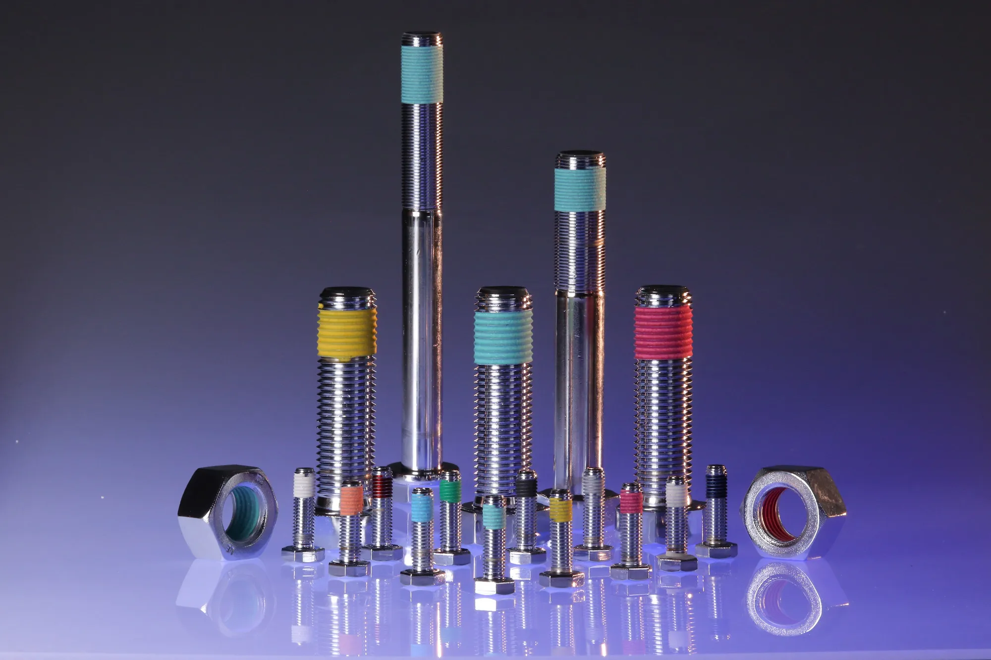 Gewindesicherung â Effektiv durch Kleben oder Klemmen Gewindesicherung â Effektiv durch Kleben oder Klemmen